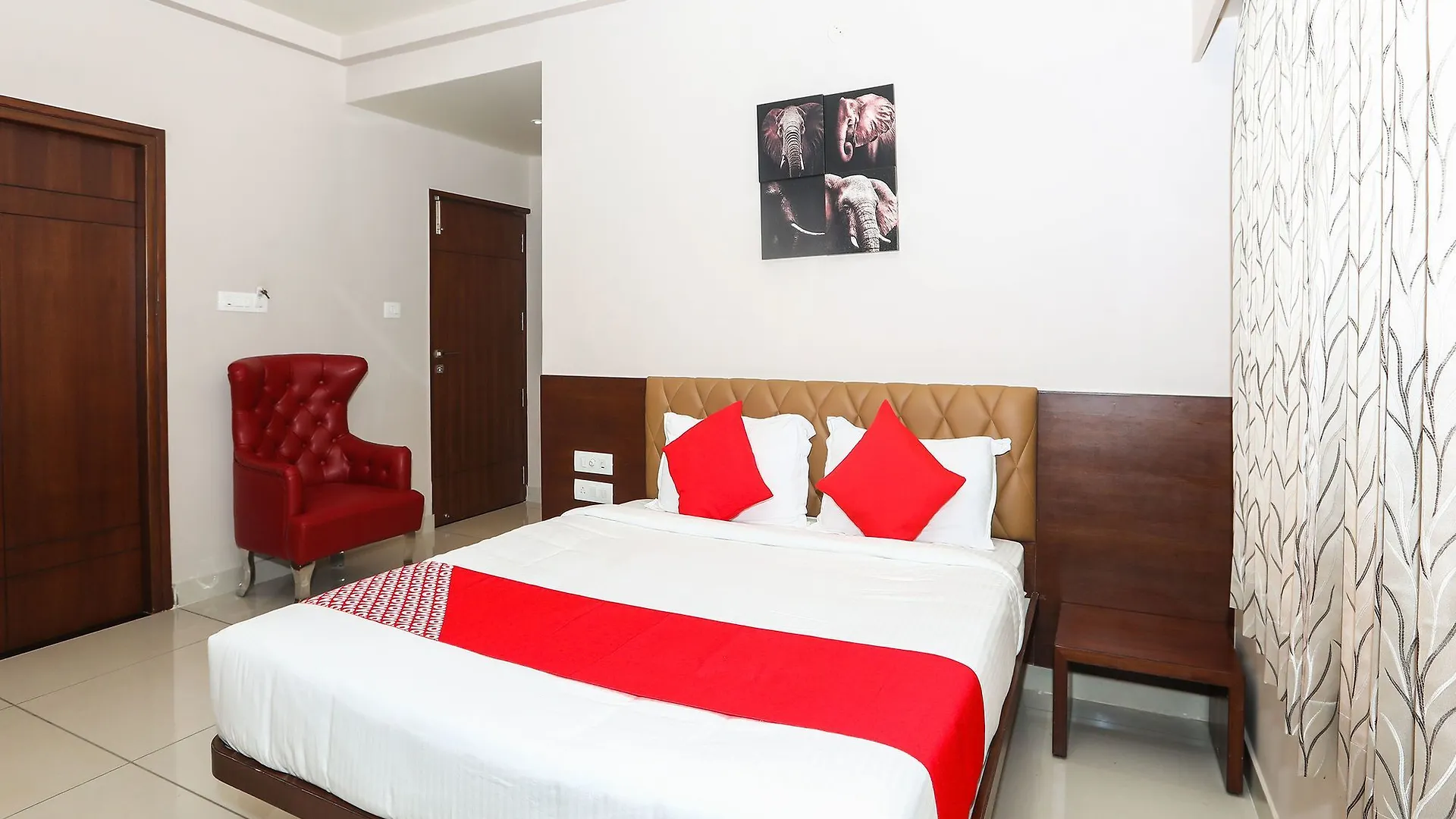 Oyo 15220 Jn Stay Mysore